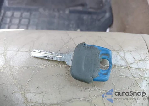 2000 Volvo S70 Glt/Se from USA, damaged, VIN YV1LS56D5Y2661189